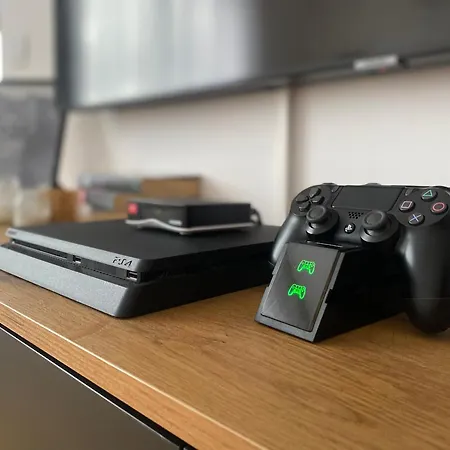 Hera With Private Garage Apartamento *